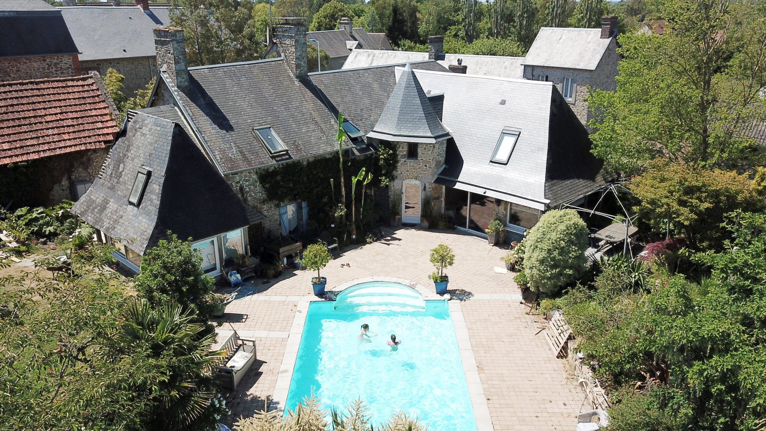 construire une piscine en Normandie